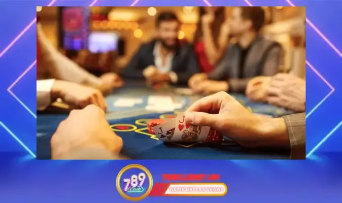 Các thuật ngữ cần nắm rõ khi chơi Poker tại cổng game 789Club